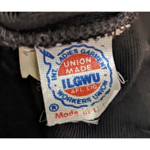 Vintage 70s‎ Black Velvet Vest Gold Trim Embroidered Act III Union Label Size 4 - Picture 6 of 6